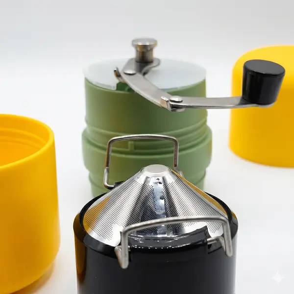 Kit Viajero: Molino Manual Portatil Para Café Todo En Uno